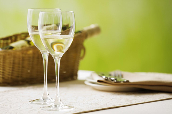Rượu vang trắng Đà Lạt xuất khẩu chất lượng cao 2