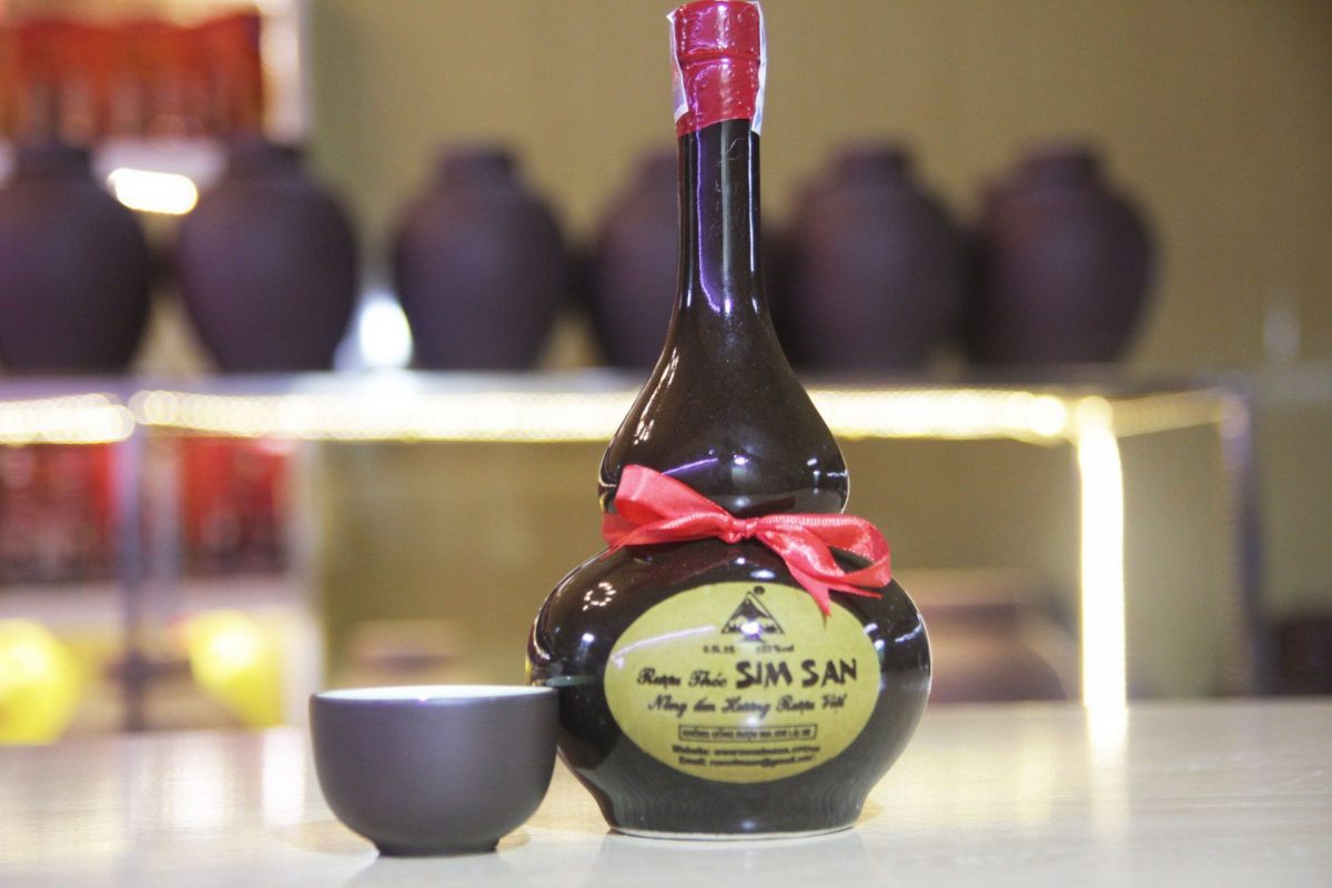 Rượu thóc Sim San - Thức đặc sản Tây Bắc thơm ngon, độc lạ