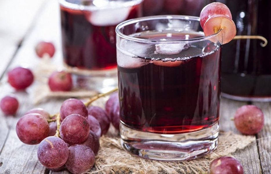 Hướng dẫn bạn cách làm rượu nho thơm ngon đơn giản tại nhà